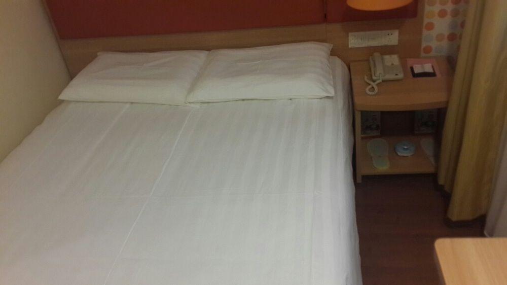 Home Inn Guangzhou East Binjiang Road Sun Yat-Sen University Exterior photo